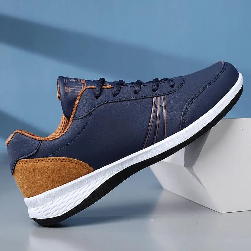 Scarpe Sportive da Uomo in Pelle Traspirante Versatili Antiscivolo Leggere Scarpe da Skate Tempo Libero Outdoor Scarpe da Corsa Comode Sneakers Casual