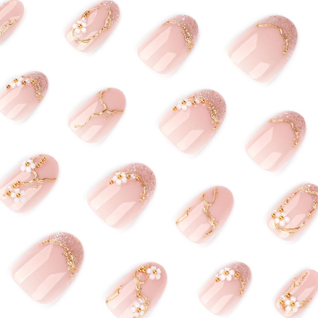 Simple Fresh Flower 3D Wearable Nail Tips - Short Round Fake Nails