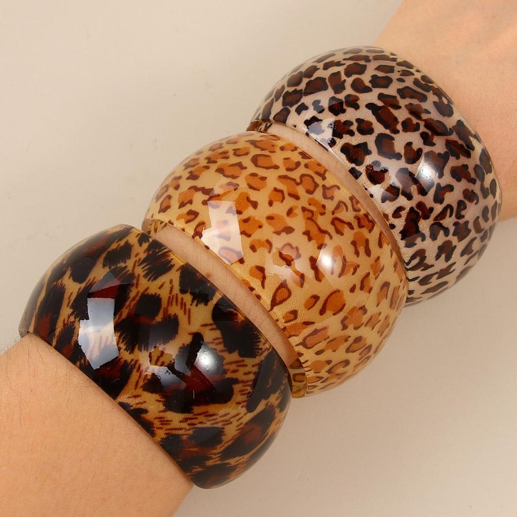Trendy Exaggerated Wide Brimmed C-shaped Open Leopard Print Bracelet, Fashionable Geometric Jewelry