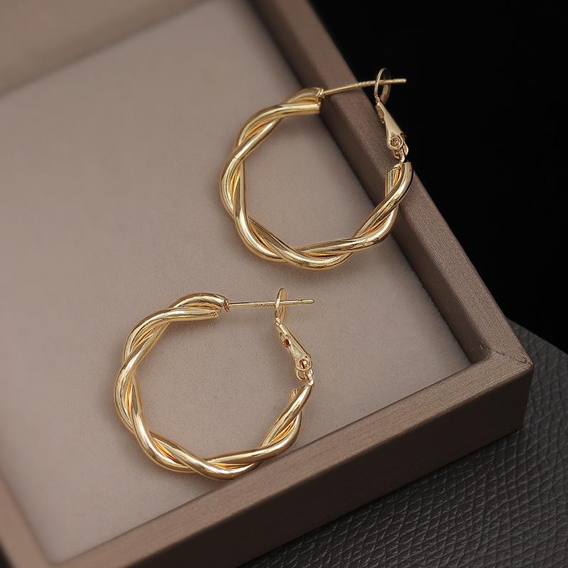 Vintage Simple Braid Round Circle Drop Earrings for Women Party Golden Silver Color Dangle Earrings Trendy Geometry Jewelry Gift
