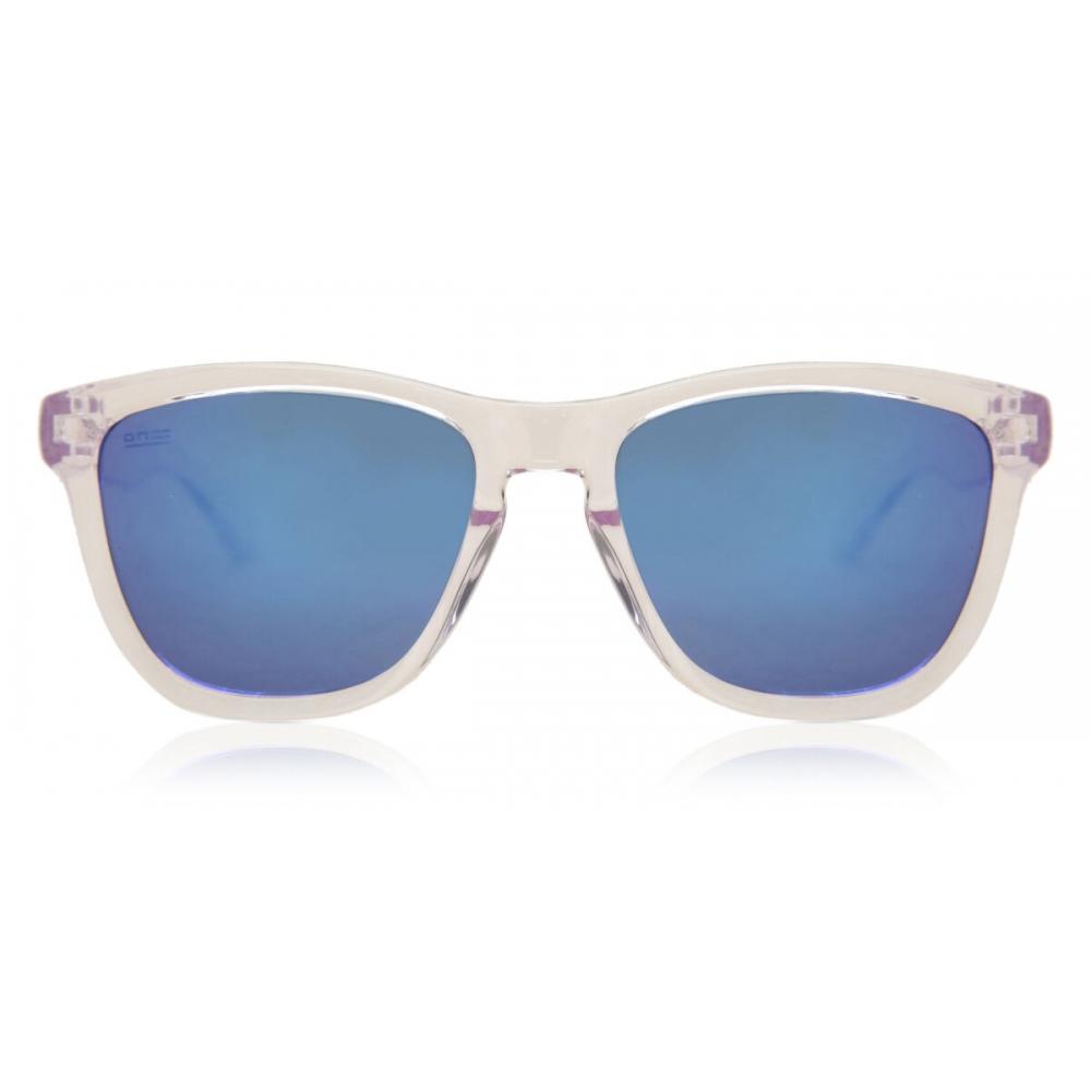

Hawkers One O18tr10 Unisex Sunglasses Clear/54