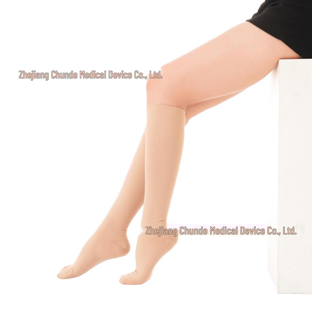 Mid-Calf Gradient Compression Socks: Elastic, Anti-Varicose, Non-Slip, First & Second Class.