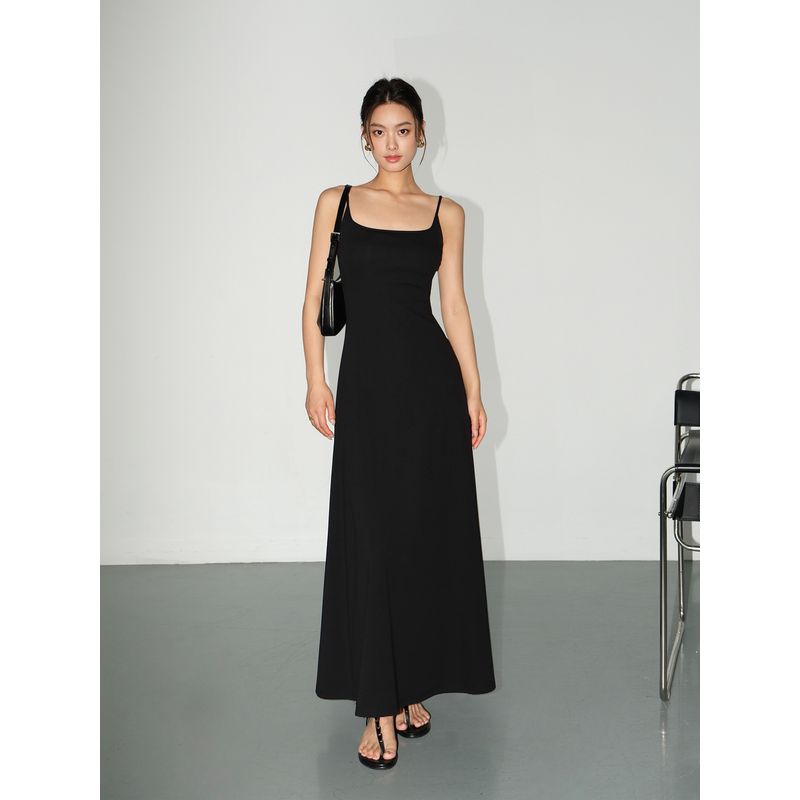 

Neva Black Slim-Fitting New Knitting Dress Small black In Stock L