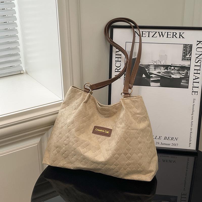 

Argyle Women s Large-Capacity Tote Bag - Versatile Casual Shoulder Bag for Autumn/Winter 2025