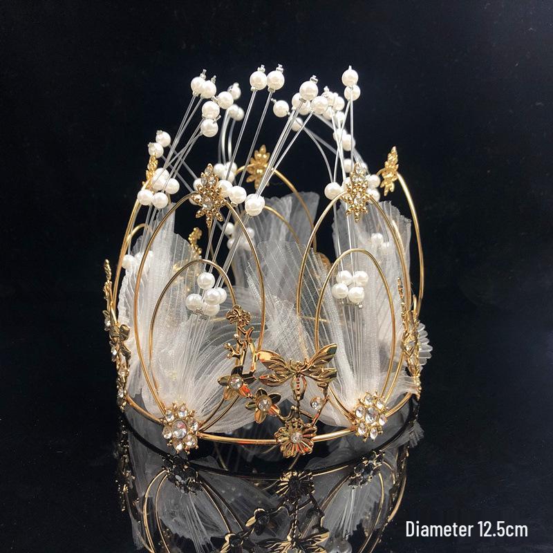 Královský krajkový a perlový dort - design královny čelenky pro svatby a narozeniny