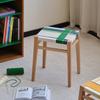 Mobilier pentru salon – Taburete și scaune pufoase