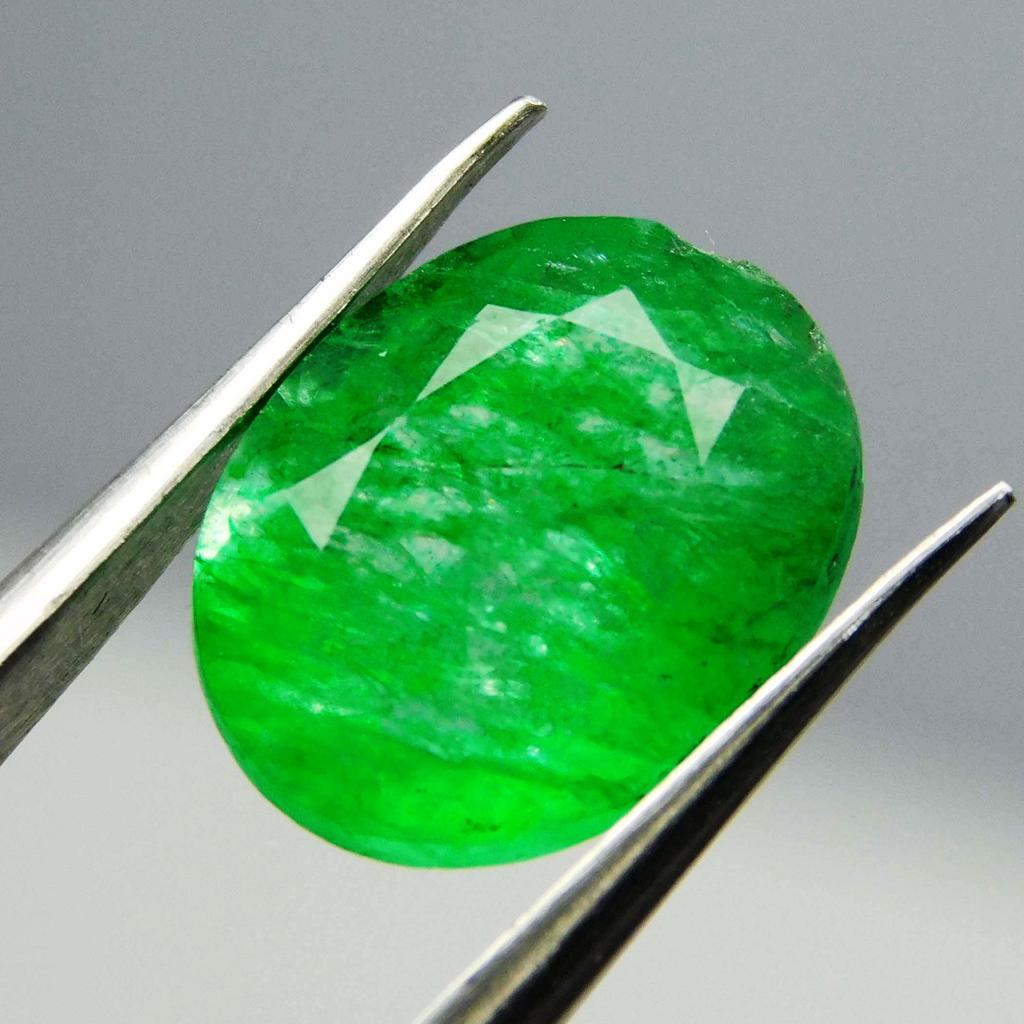 Natural Green Emerald Loose Gemstone Colombian 7 Ct Oval Cut for Jewelry Making and Gem Collections