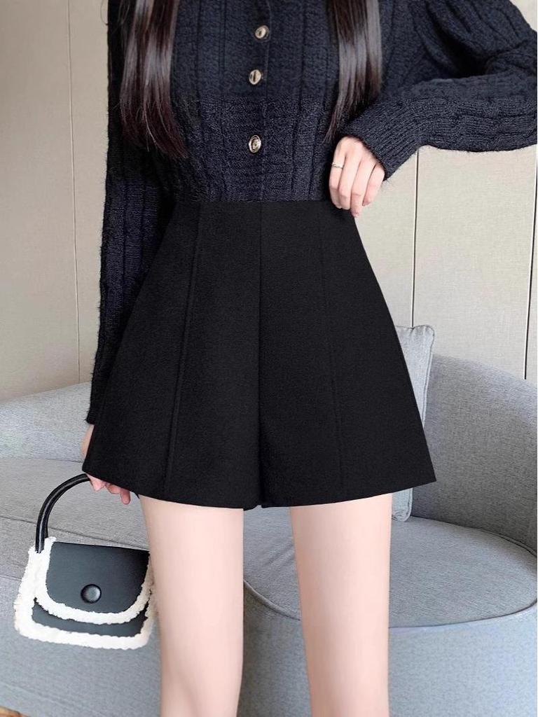 Women's High-Waisted Wide-Leg Tweed Retro Shorts, Gray - Autumn/Winter Casual Slimming Pants