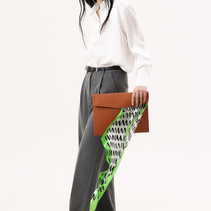 ONSZ Diamond silk scarf with green border