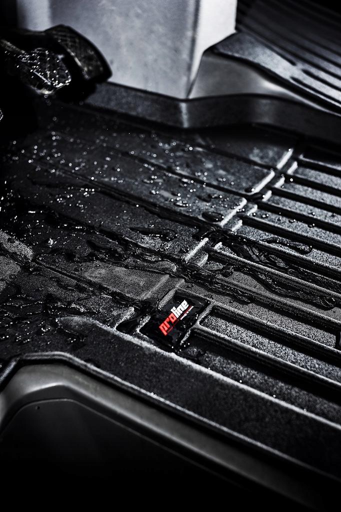 Rubber Mats And Door Mats Toyota Rav4 3 2005-2012 3D Trough