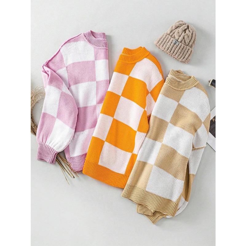 Koszula z długim rękawem w kratę, sweter z okrągłym dekoltem