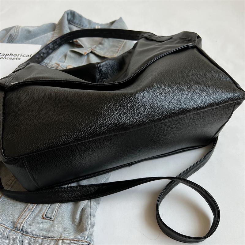 Korean Style Solid Color Large-Capacity Tote Bag - Women's Fashion Crossbody and Shoulder Bag