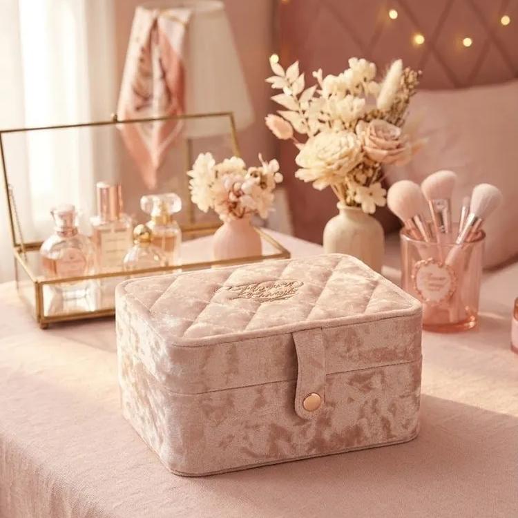 Flower Knows ledge Jewelry Box Flocking Polarized Pink Storage Box Ring Earrings Necklace Jewelry Girl Storage Box