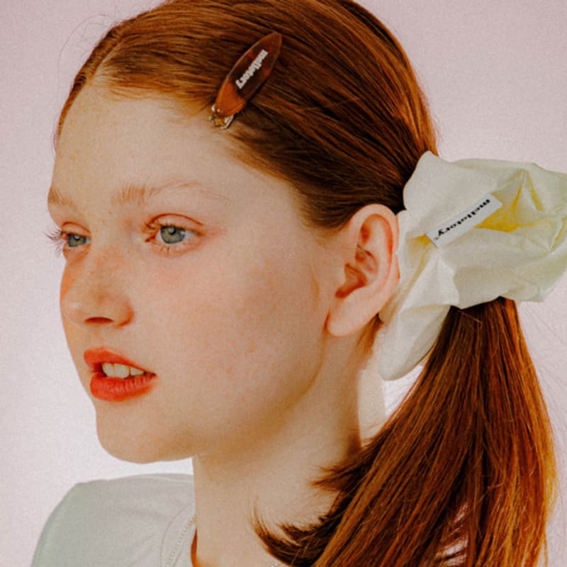 

меллотори веганская кожа резинка для волос (цвета слоновой кости) ivory