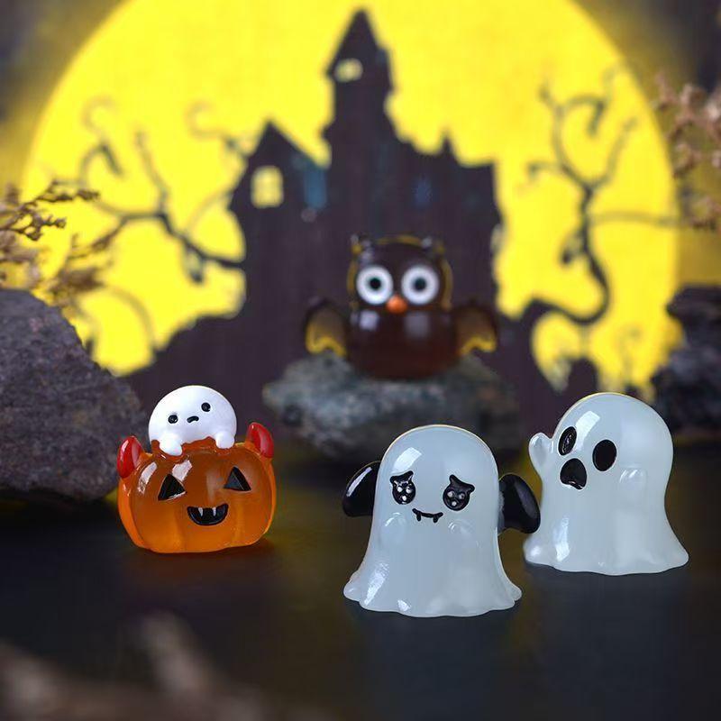 Halloween Mini Noctilucent Ornament Pumpkin Resin Figurines Car Ornaments Ghost Fairy Garden Adornments Home Decoration Gifts