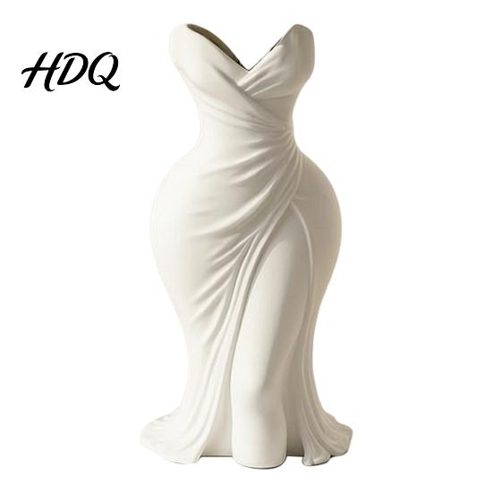 Artistic Human Body Vase Elegant Dress Shaped 3D Printed Vase Modern Minimalist Sculpture for Paintbrush Holder Stand Home Decor Dressing