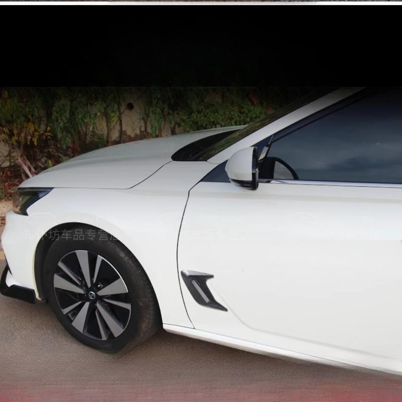 Car Front Bumper Decor Sticker Side Air Vent Car Splitter Wing Spoiler Canard Car decoration Universal