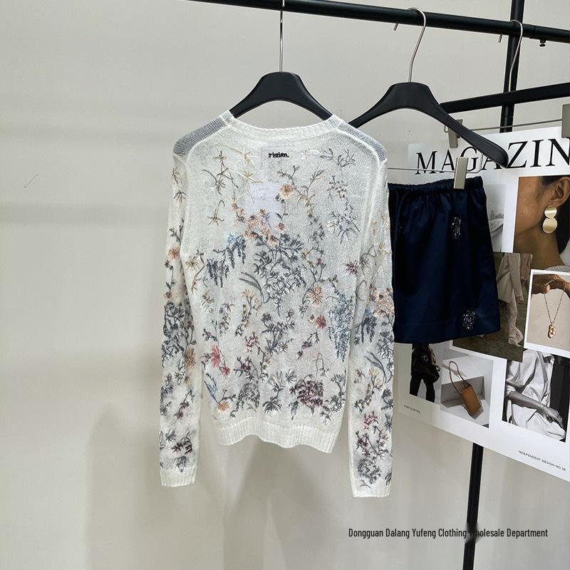 Nanyou Floral Embroidered Hollow Round Neck Sweater: Slimming, Flattering, Age-Defying Women's Fashion Top