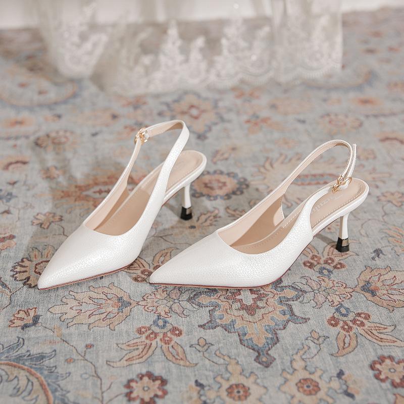 

Baotou rear empty shallow mouth sandals women s 2025 summer new thin heel versatile and comfortable daily commuting temperament high heels 34 белый