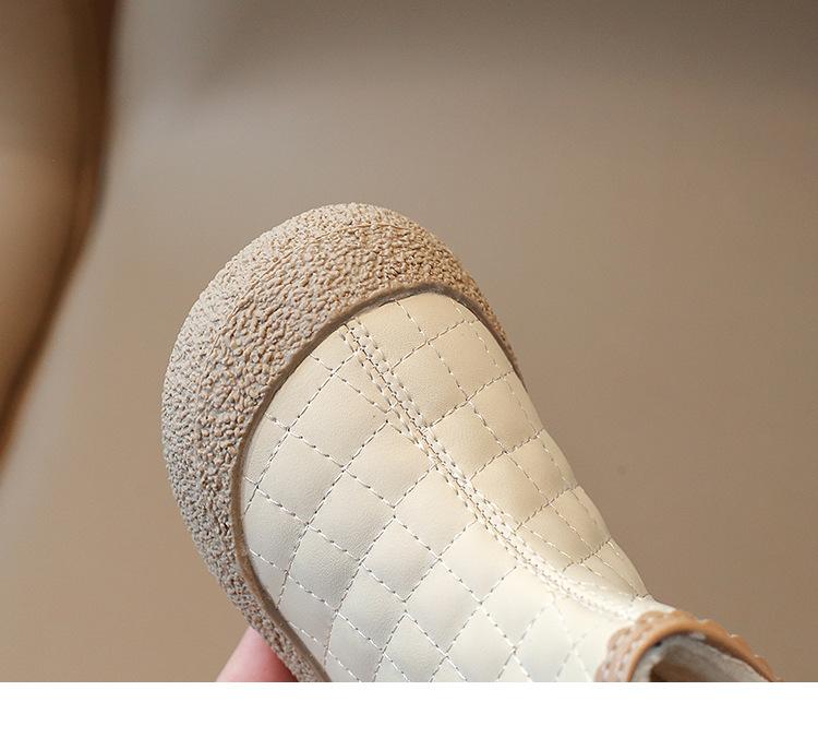 Girls' Short Boots Autumn and Winter New Baby Leather Boots Two Cotton Cotton Shoes Soft Sole Korean Version Warm and Non-slip Boots Tide
