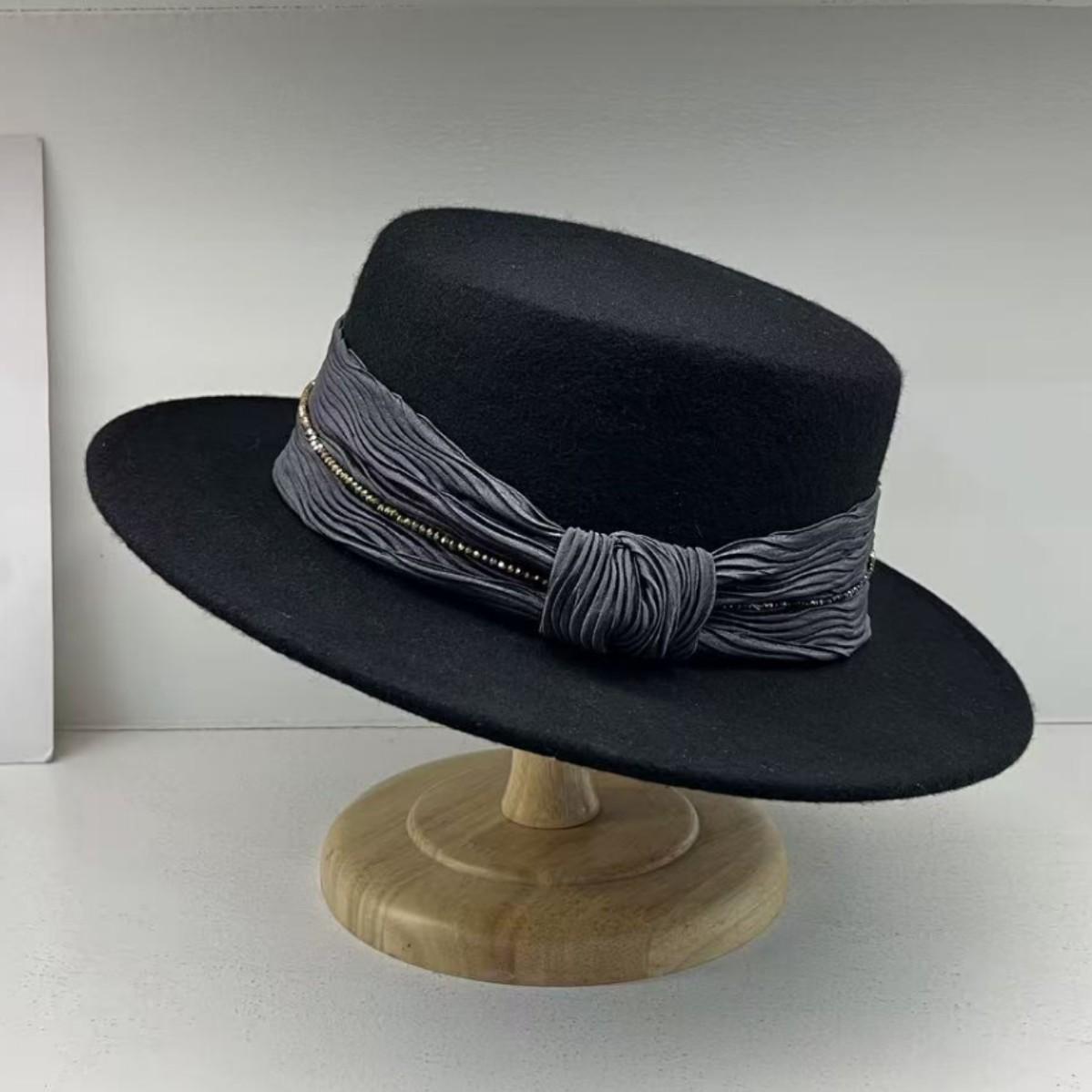

French Celebrity Style High Quality Flat Top Hat Women s Autumn and Winter Australian Wool Felt Hat Ribbon Top Hat Elegant Fashion Hat M（55-58cm） чёрный