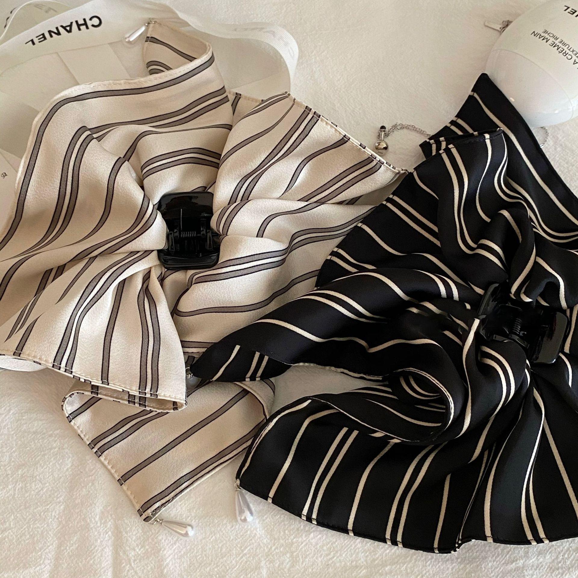 

Акриловая ткань капля воды клетка квадратный шарф заколка нишевая мода универсальный зажим Гонконгский стиль ретро аксессуары для волос женские