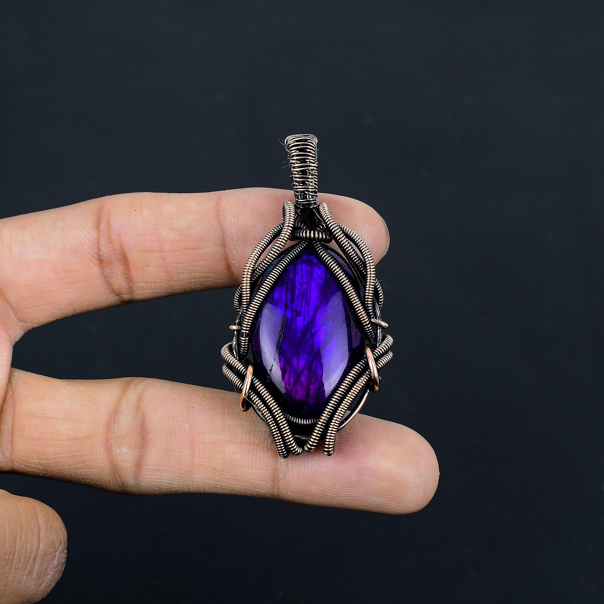 

Подвеска ручной работы из лабрадорита с голубым отблеском, украшения из натуральных драгоценных камней, подвеска, обернутая медной проволокой 999 пробы, для подарка 2.55 Inches