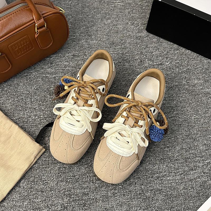 

Сосновая шишка новая внутренняя высота увеличение ретро мягкая подошва балетные тренировочные туфли 2025 новый тренд дышащие Forrest Gump кеды женщины 40