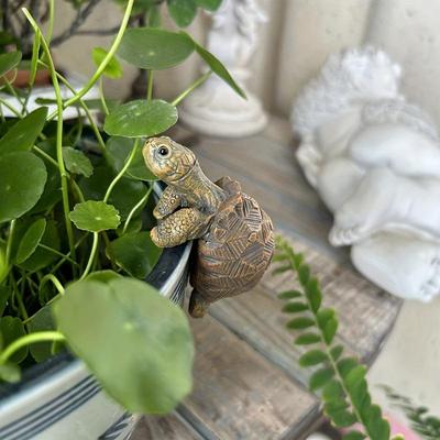 Tortoise Figure Plant Pot Hanger, Resin Hanging Turtle Statue Plant Decorations Cute Turtle Statue Figurines Planter Pot Hangers