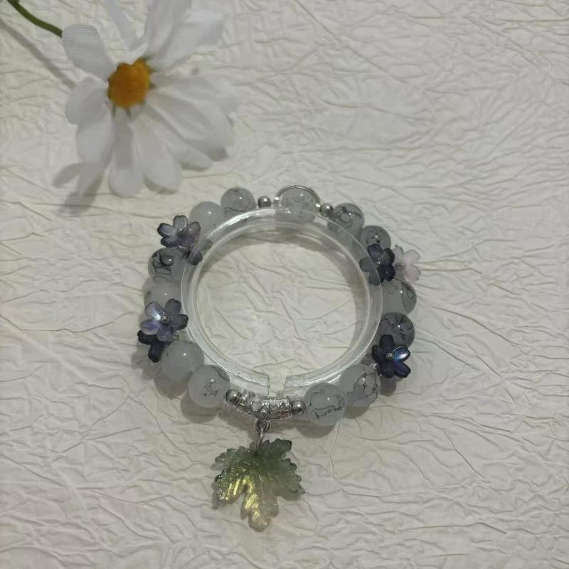 Crystal Beaded Bracelet Cute Leaf Pendant Lucky Blessing Hand Chain Fashion Accessory for Girls Daily Outfit