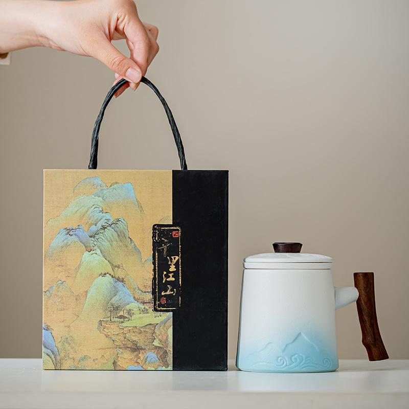 Ceramic office cup gift box, tea separation mug, personal filtered drinking cup with lid, business souvenir