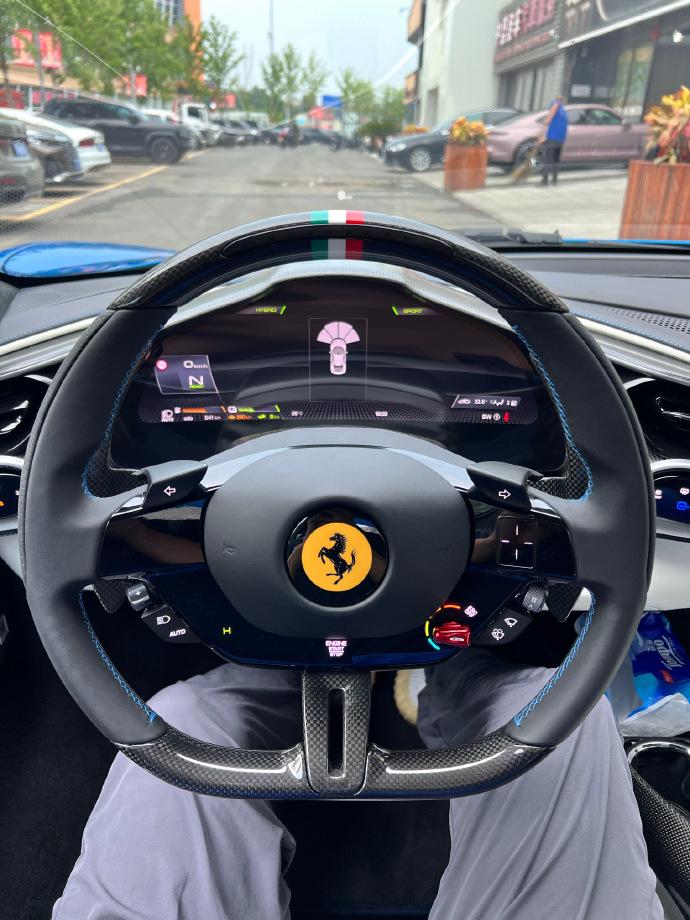 Car Refitting Steering Wheel Horn Button Cover Sticker For F-Ferrari Stradale Roma F8 Spider FF resin casting Decorate Accessory JG5