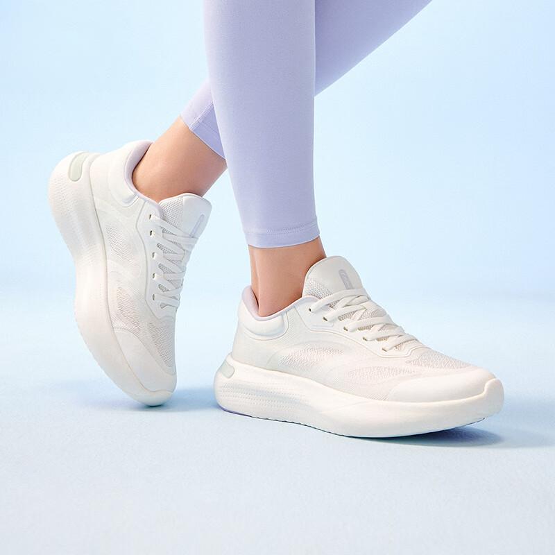 Anta Bequeme Vielseitige Stoßdämpfende Rutschfeste Low-Top Trainingsschuhe Damen Sneaker Weiß 122527753-3