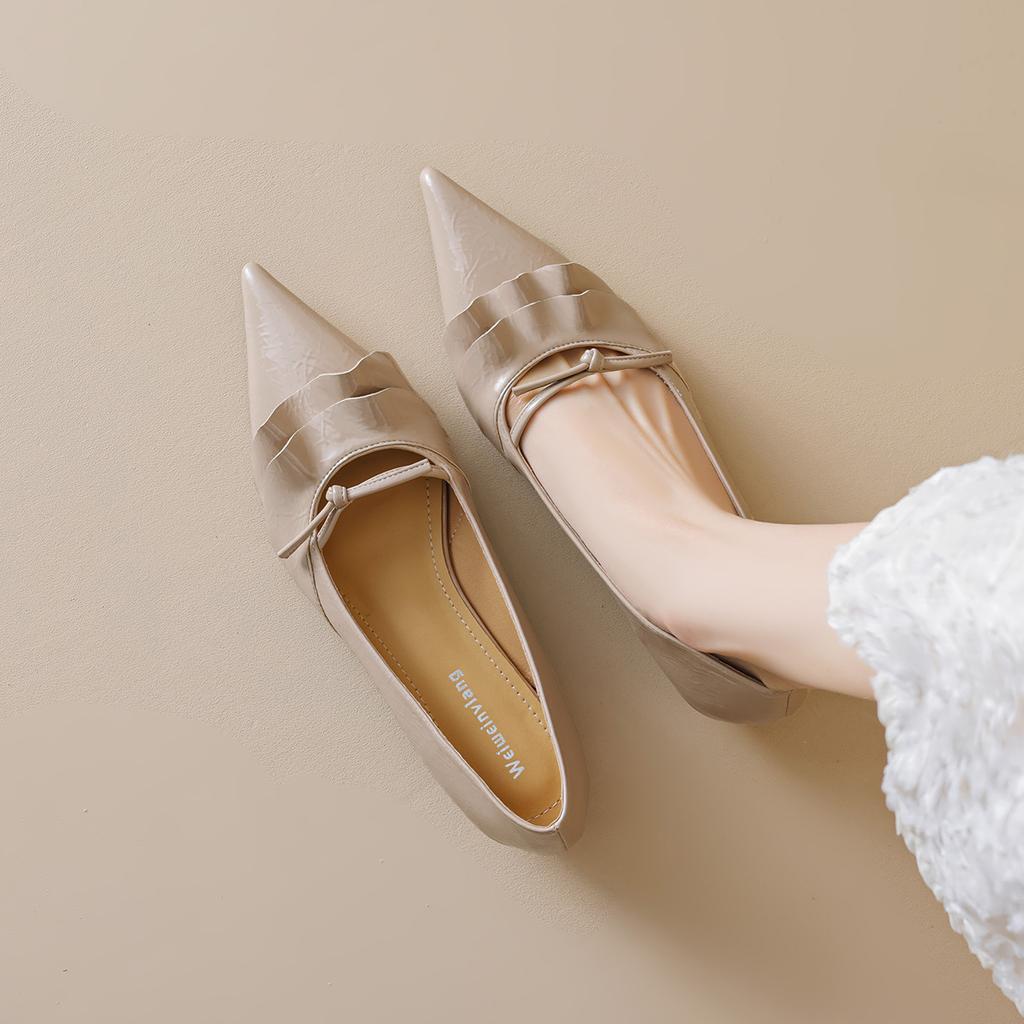 Weiwei Girl 638-3 Design Sense Niche Pointed Single Shoes Women's Lotus Leaf Edge Shallow Mouth One Pedal Versatile Flat Shoes