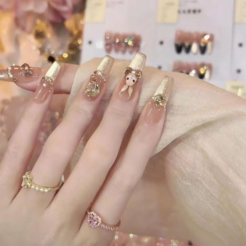 Rose Handmade Cat Eye Champagne Bunny Nail Art - High-End, Temperate, French-Inspired Design for Autumn and Winter. S Champagne Bunny Medium Square