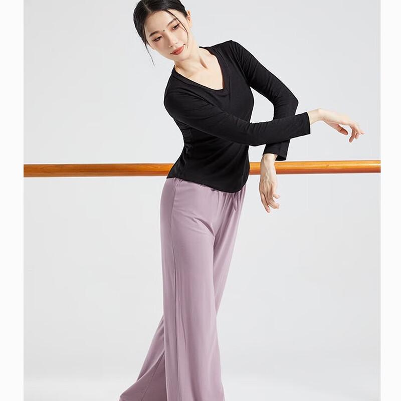 Classical Dance Performance Outfit