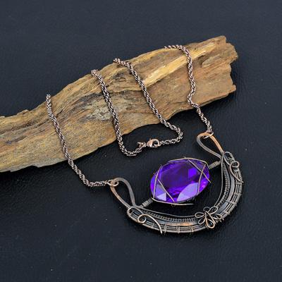 Collar antiguo de topacio morado hecho a mano con alambre de cobre para el amor.