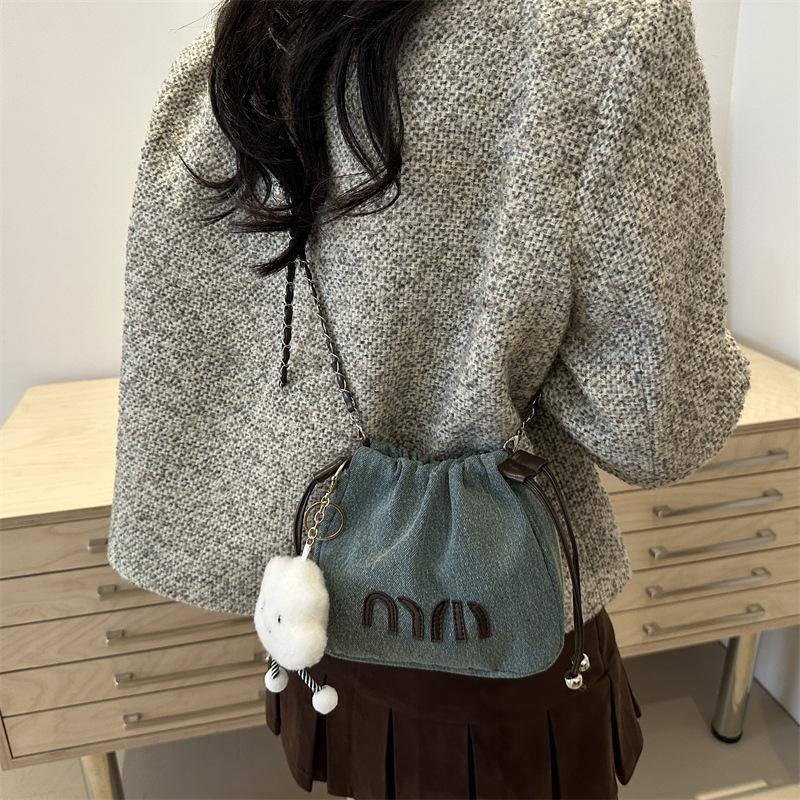 Fashionable and Casual Denim Bucket Bag for Women's New Trendy Shoulder Bag Simple Large Capacity Crossbody Bag