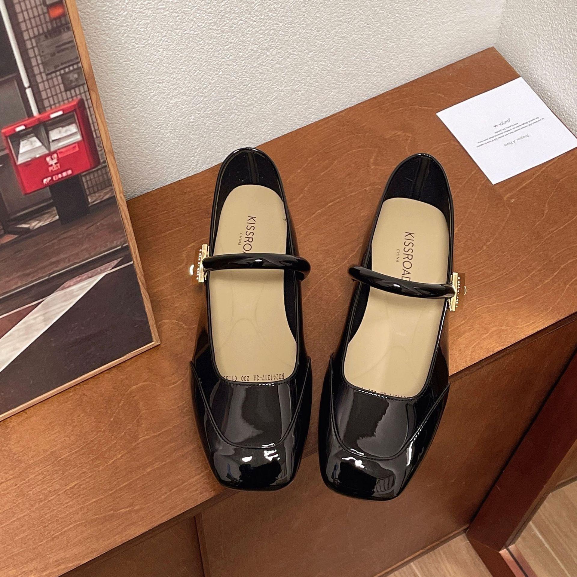 

Весна 2025 новые красные туфли Мэри Джейн, высококлассные туфли из мелкой кожи с неглубоким вырезом, женские туфли 39 чёрный