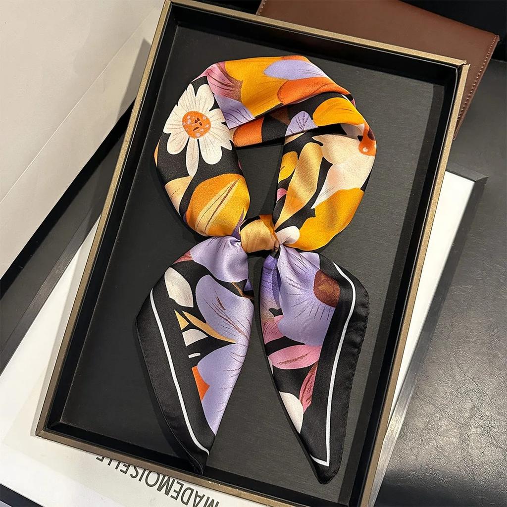 New Paisley Print Silk Scarf For Women Square Hijab Soft Neck Tie Female Fashion Decoration Silk Headscarf 70*70Cm Kerchief