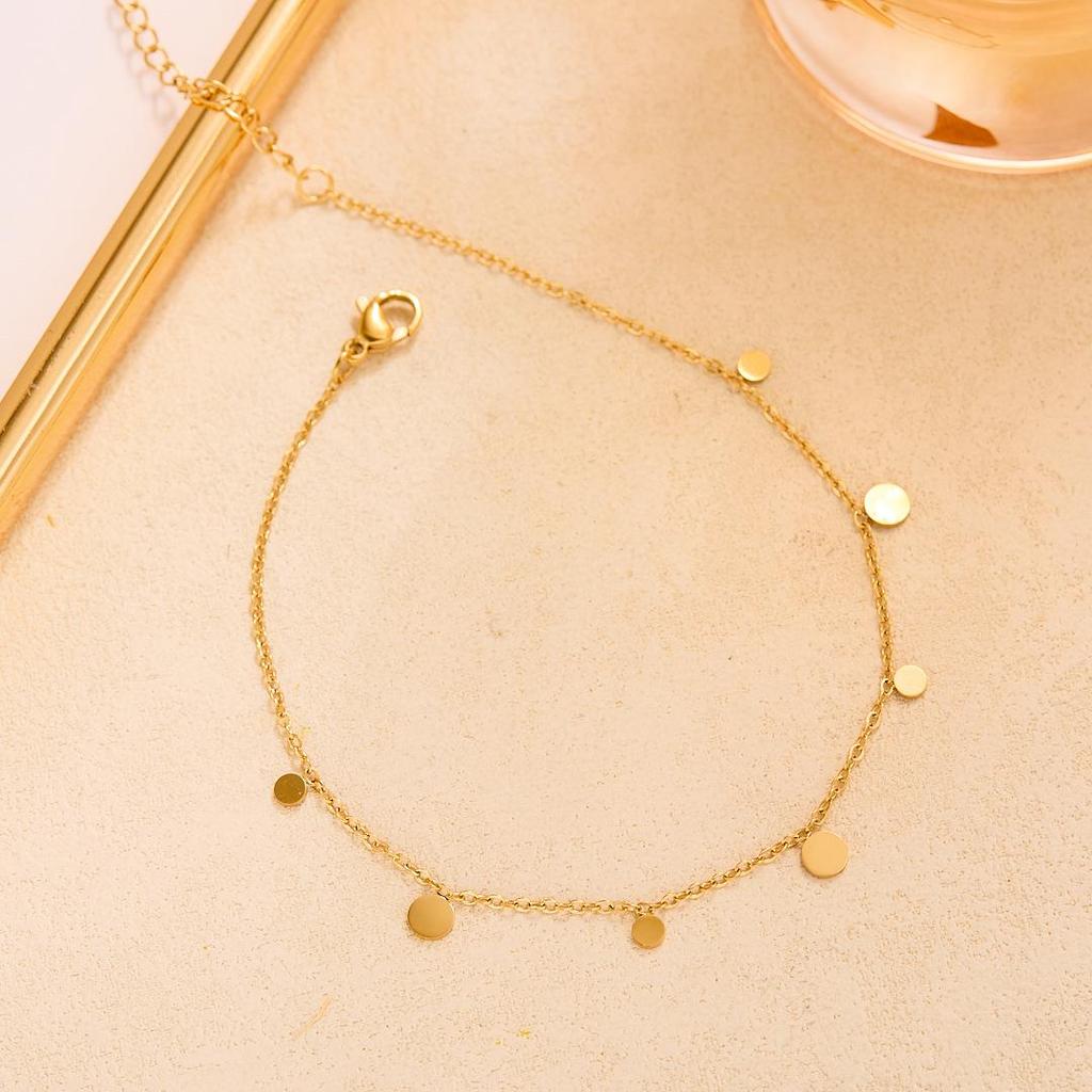 Stylish Titanium Steel Heart Anklet for Women – Durable, Versatile Beach Foot Chain