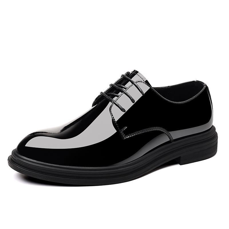 Inner heightening leather shoes men's 2025 new glossy business dress bright leather heightening 8cm shoes pointed groom wedding shoes