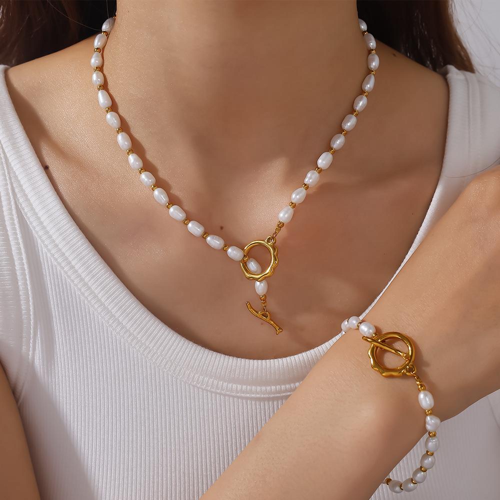 Stainless Steel Freshwater Pearl OT Buckle Necklace Bracelet Set Simple Gold Plated Necklace Bracelet