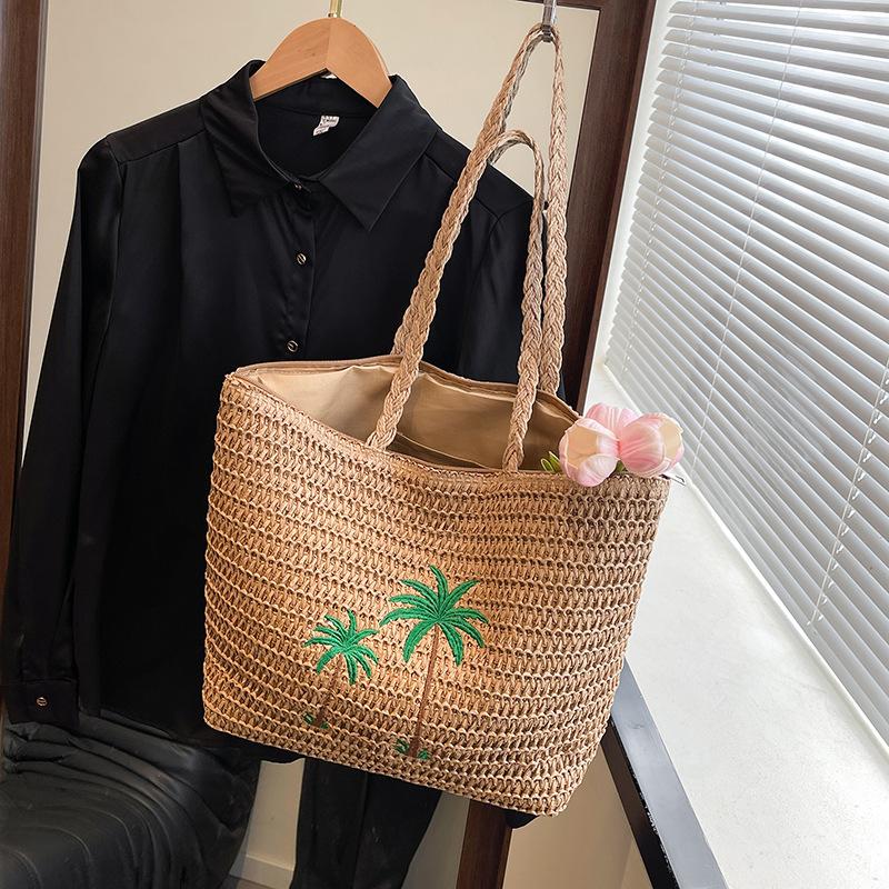 

Плетеная сумка женская новая модная сумка на плечо большой вместимости праздничная соломенная сумка-тоут