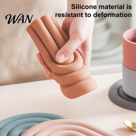 Durable Potholder for Daily Use Rainbow Silicone Pot Mat Heat Resistant Trivet Hot Dishes High Temperature Non-Slip Table Placemat Kitchen Home
