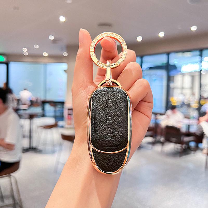 Luxury Protective Key Case for Li Auto L6/L7/L8/L9 and One - Women's High-End Buckle Design
