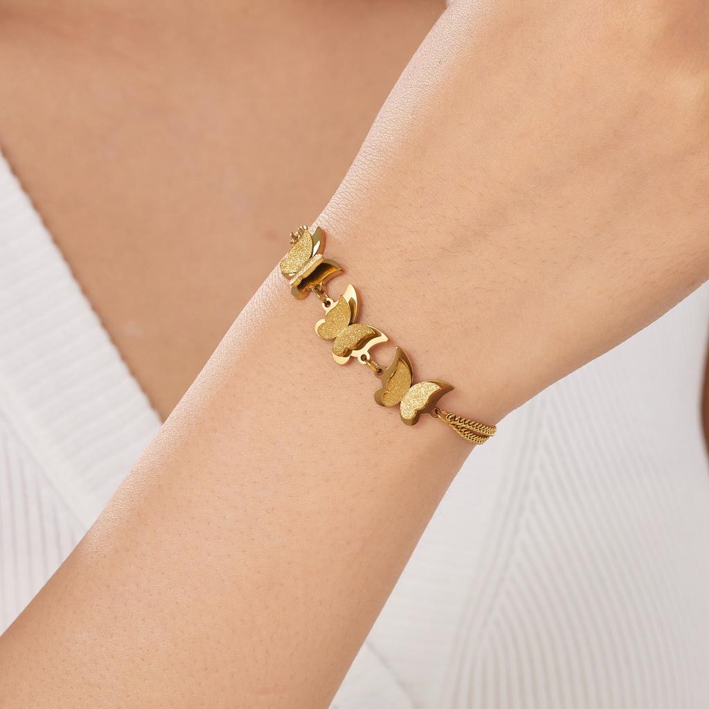 DIEYURO Golden Fashion Frosted Three-dimensional Butterfly Bracelet Lady Stainless Steel Waterproof Hand Chain Jewelry Gift