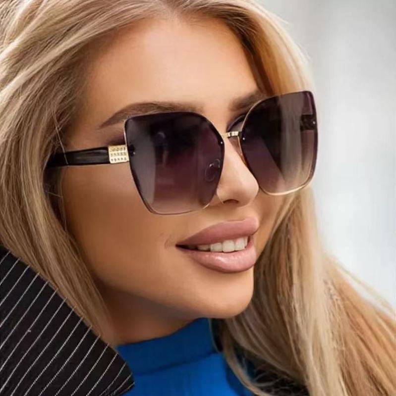 New Style Of Personalized Large Frame Cat Eye Sunglasses Women's Trendy Diamond-set Sunglasses Fashionable Sunglasses 22046