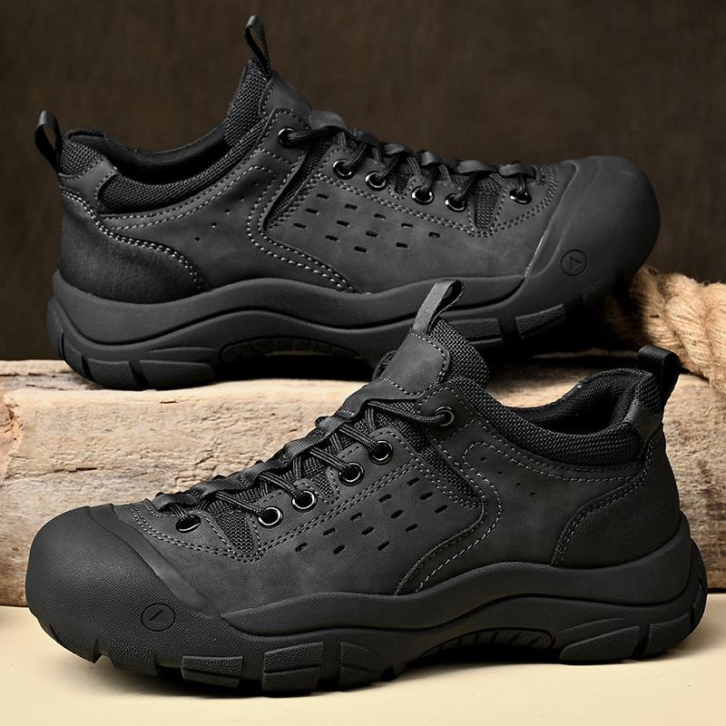Outdoor hiking shoes men's breathable non-slip wear-resistant sports shoes men's first-layer cowhide professional mountain climbing hiking shoes