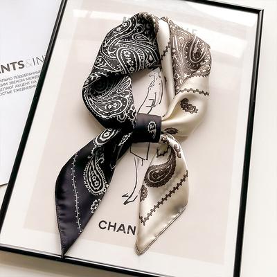 Neue Damen Seidensatin Haartücher Mode Quadratisch Bedrucktes Kopftuch 70cm Professionelle Accessoires Designer Schal Stirnband